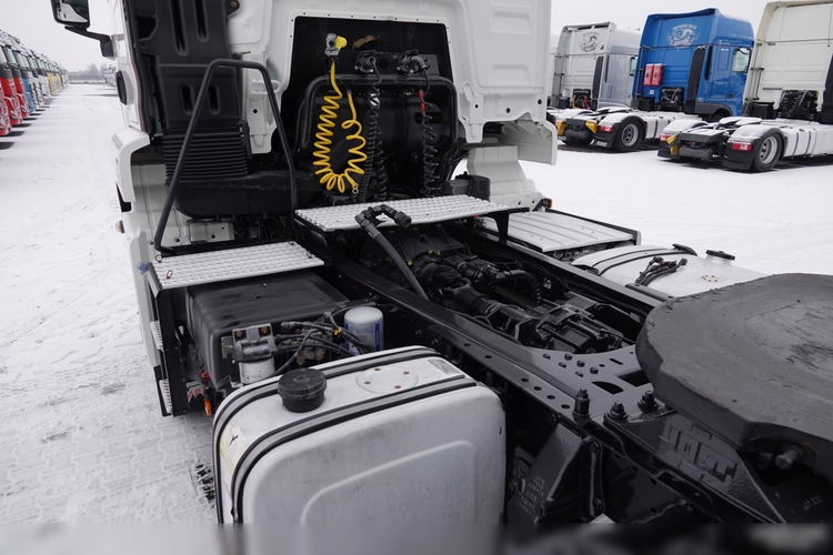 MAN TGX 18.440 / 4x4 / BBS / NA WALE / HYDRAULIKA / NISKA KABINA / WYSOKO ZAWIESZONY / OPONY 100% / EURO 6 / PO KONTRAKCIE SERWISOWYM zdjęcie 14