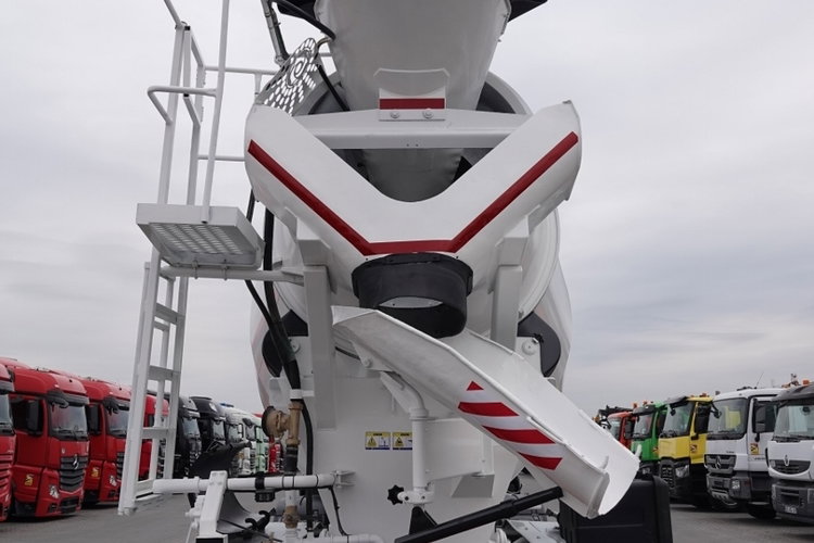 MAN TGS 32.360 / 8X4 / BETONOMIESZARKA / GRUSZKA 9 m3 / UAL / EURO 5 / PO KONTRAKCIE SERWISOWYM  zdjęcie 14