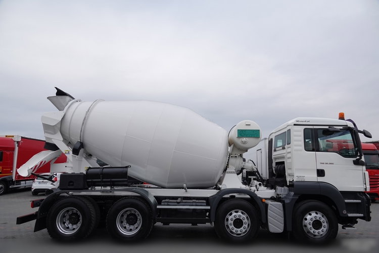 MAN TGS 32.360 / 8X4 / BETONOMIESZARKA / GRUSZKA 9 m3 / UAL / EURO 5 / PO KONTRAKCIE SERWISOWYM  zdjęcie 16