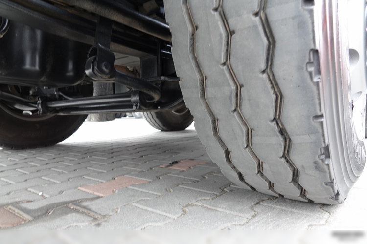 MAN TGS 32.360 / 8X4 / BETONOMIESZARKA / GRUSZKA 9 m3 / UAL / EURO 5 / PO KONTRAKCIE SERWISOWYM  zdjęcie 21