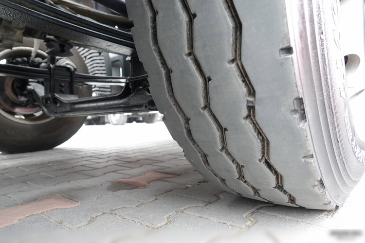 MAN TGS 32.360 / 8X4 / BETONOMIESZARKA / GRUSZKA 9 m3 / UAL / EURO 5 / PO KONTRAKCIE SERWISOWYM  zdjęcie 22