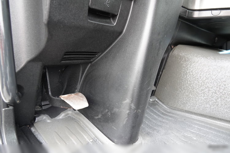 MAN TGS 32.360 / 8X4 / BETONOMIESZARKA / GRUSZKA 9 m3 / UAL / EURO 5 / PO KONTRAKCIE SERWISOWYM  zdjęcie 28