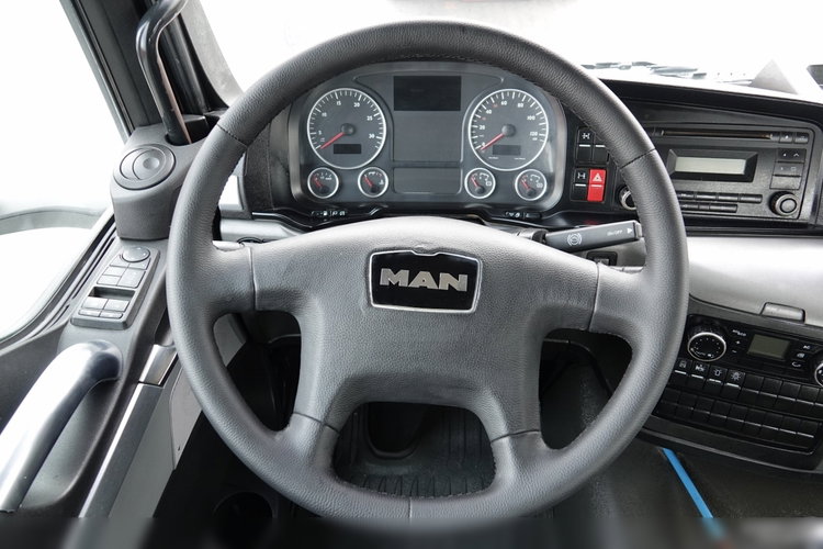 MAN TGS 32.360 / 8X4 / BETONOMIESZARKA / GRUSZKA 9 m3 / UAL / EURO 5 / PO KONTRAKCIE SERWISOWYM  zdjęcie 32