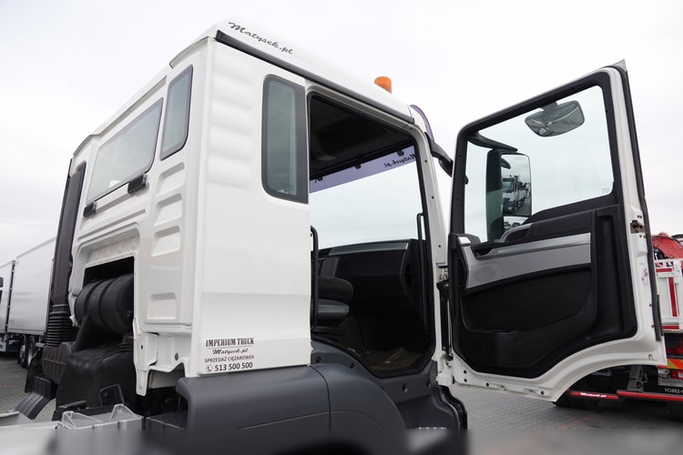 MAN TGS 32.360 / 8X4 / BETONOMIESZARKA / GRUSZKA 9 m3 / UAL / EURO 5 / PO KONTRAKCIE SERWISOWYM  zdjęcie 39