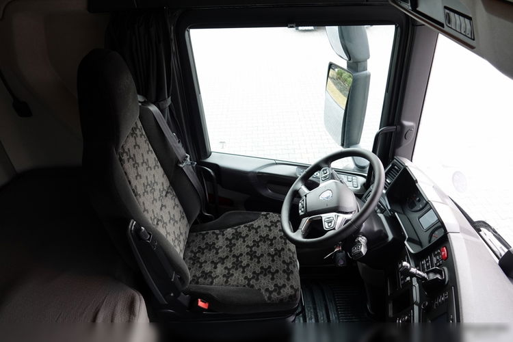Scania R 500 / RETARDER / NISKA KABINA / FULL AIRMATIC / HYDRAULIKA / PO KONTRAKCIE SERWISOWYM  zdjęcie 27