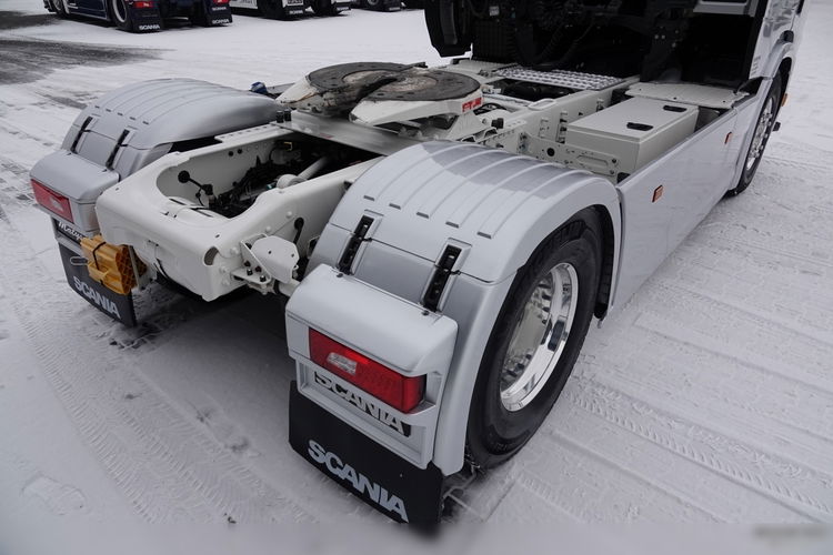 Scania R 500 / RETARDER / KLIMA POSTOJOWA / NISKA KABINA / ALUSY / PO KONTRAKCIE SERWISOWYM zdjęcie 16