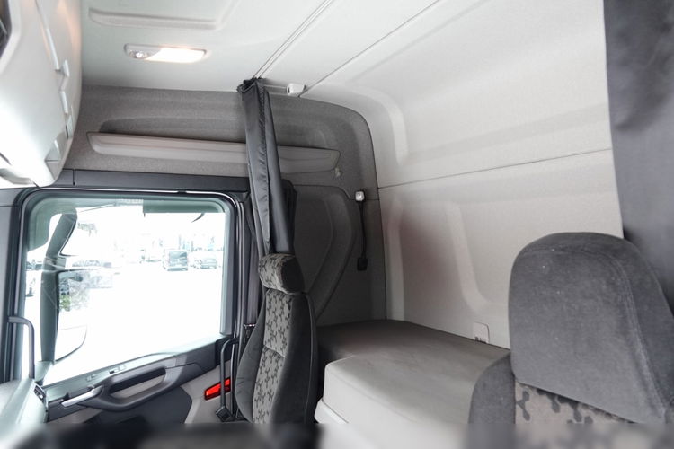 Scania R 500 / RETARDER / KLIMA POSTOJOWA / NISKA KABINA / ALUSY / PO KONTRAKCIE SERWISOWYM zdjęcie 26