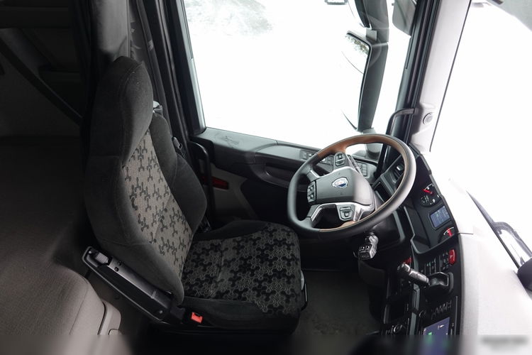 Scania R 500 / RETARDER / KLIMA POSTOJOWA / NISKA KABINA / ALUSY / PO KONTRAKCIE SERWISOWYM zdjęcie 28
