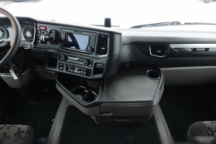 Scania R 500 / RETARDER / KLIMA POSTOJOWA / OPONY 100% / PO KONTRAKCIE SERWISOWYM zdjęcie 31