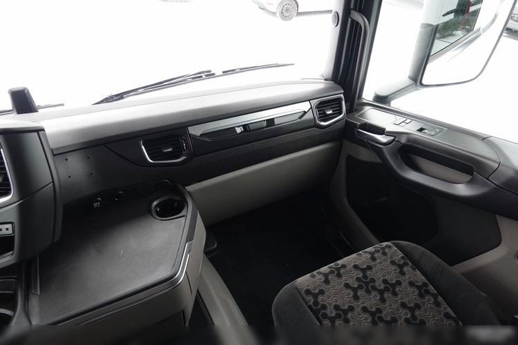 Scania R 500 / RETARDER / KLIMA POSTOJOWA / OPONY 100% / PO KONTRAKCIE SERWISOWYM zdjęcie 32