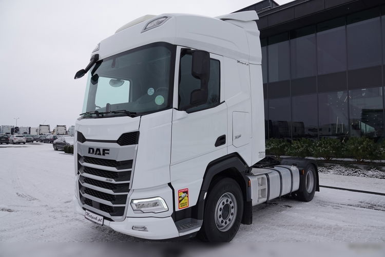 DAF XF 530 / KLIMA POSTOJOWA / OPONY 100% / PO KONTRAKCIE SERWISOWYM zdjęcie 6