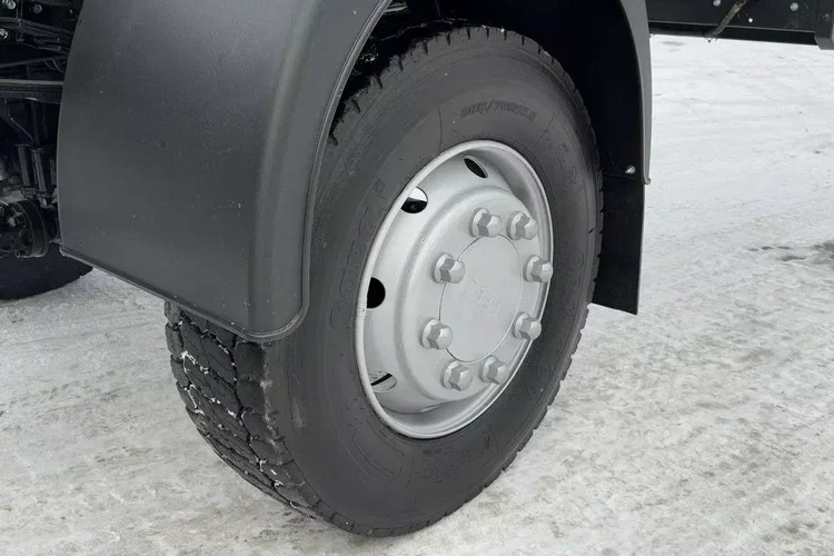 Mitsubishi Canter Fuso 4x4 17C18D 4.9/180KM Wywrotka 3-stronna zdjęcie 12