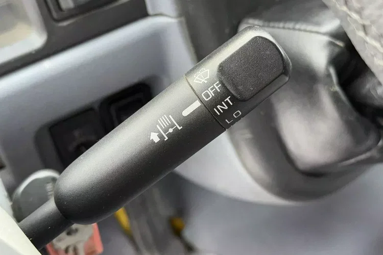 Mitsubishi Canter Fuso 4x4 17C18D 4.9/180KM Wywrotka 3-stronna zdjęcie 24