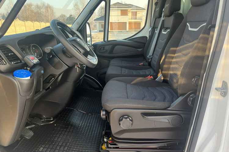 Iveco Daily 35S18 Chłodnia Carrier -29 C/+29 C + (230V) GWARANCJA 3.0/180KM zdjęcie 16