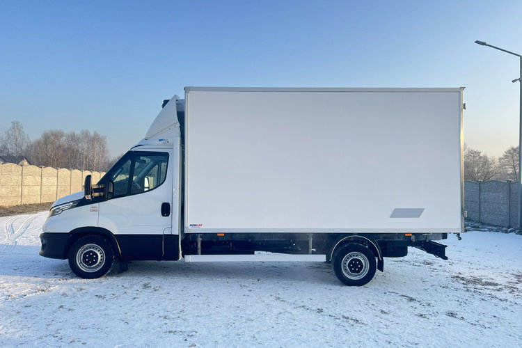 Iveco Daily 35S18 Chłodnia Carrier -29 C/+29 C + (230V) GWARANCJA 3.0/180KM zdjęcie 3