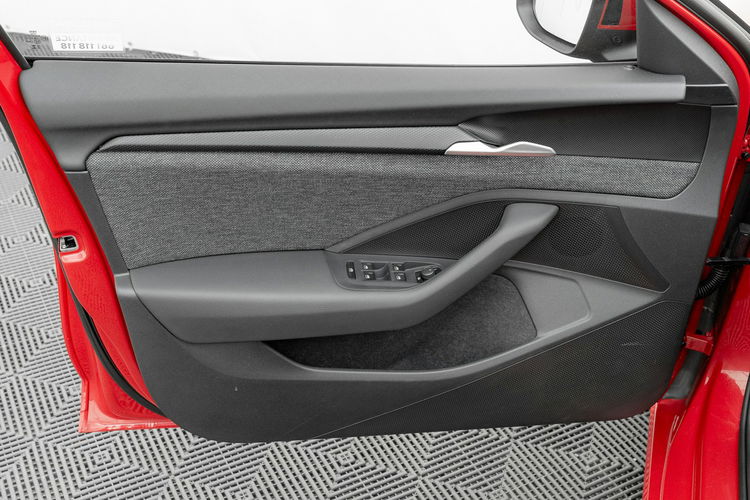 Skoda Superb Essence 1, 5 TSI m-HEV 150KM DSG Podgrz.f K.cof Salon PL VAT23% zdjęcie 12