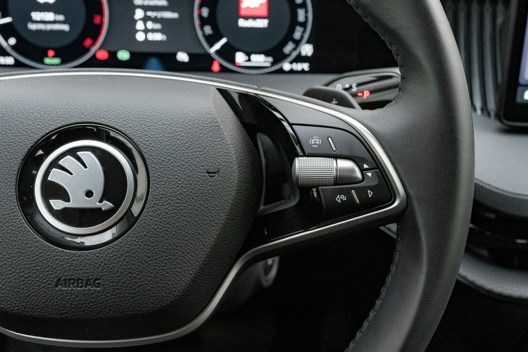 Skoda Superb Essence 1, 5 TSI m-HEV 150KM DSG Podgrz.f K.cof Salon PL VAT23% zdjęcie 19