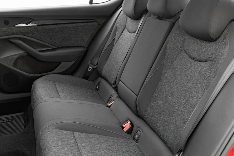 Skoda Superb Essence 1, 5 TSI m-HEV 150KM DSG Podgrz.f K.cof Salon PL VAT23% zdjęcie 27