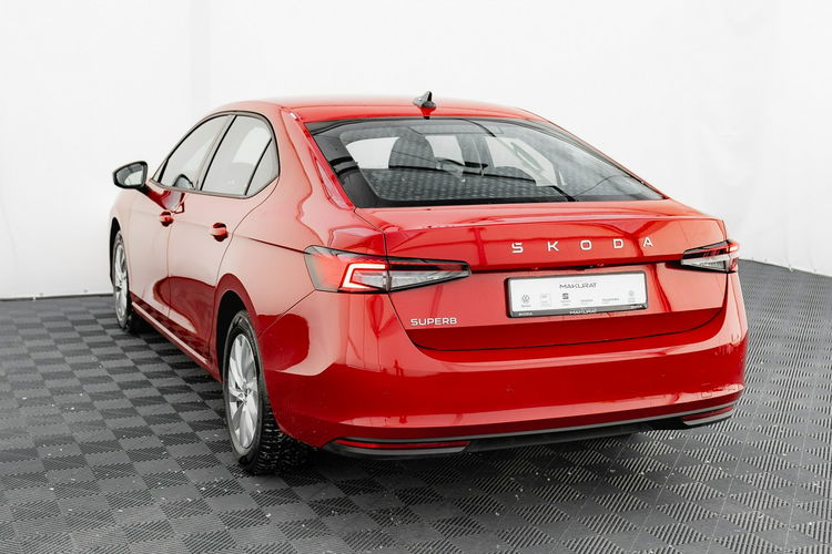 Skoda Superb Essence 1, 5 TSI m-HEV 150KM DSG Podgrz.f K.cof Salon PL VAT23% zdjęcie 4