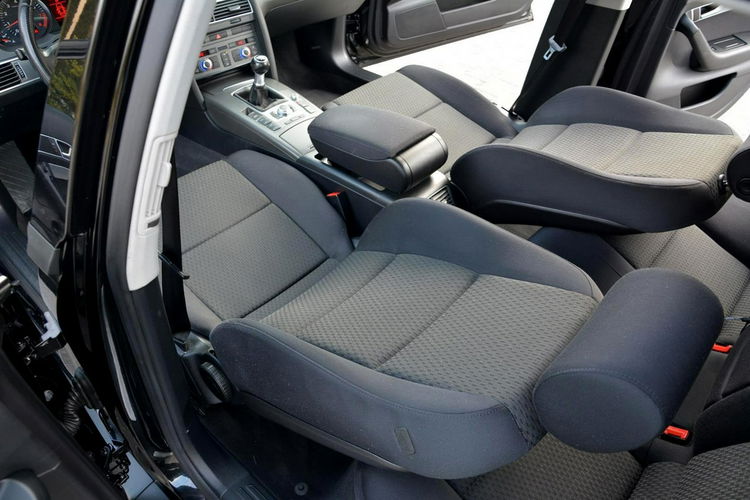 Audi A6 2.4 V6 (177KM) 140 tys. Przebieg Bi-xenon Klimatronic Navi Piękna zdjęcie 23