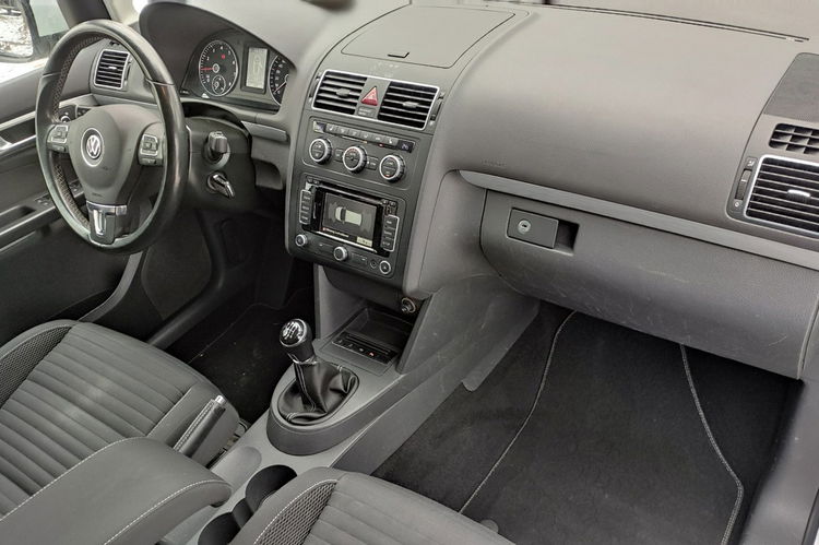 Volkswagen Touran 1.4 TSI 140KM 7-osobowy dobra wersja zdjęcie 12