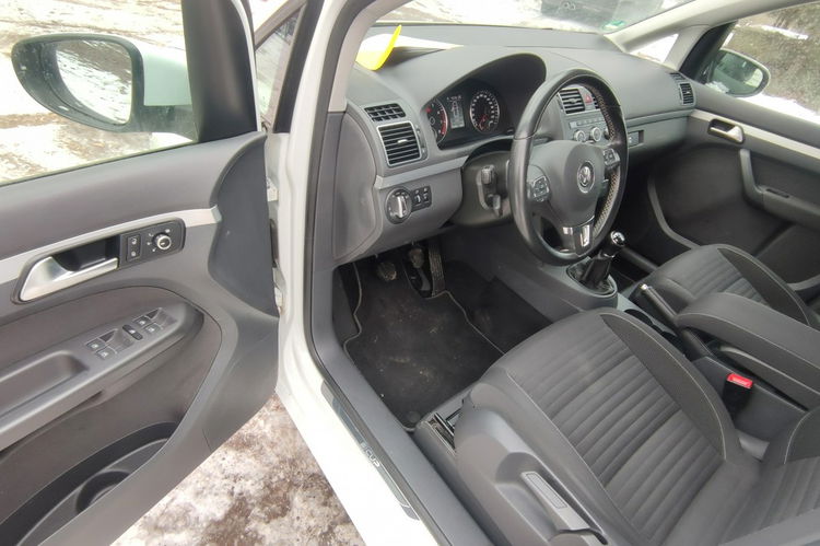 Volkswagen Touran 1.4 TSI 140KM 7-osobowy dobra wersja zdjęcie 15