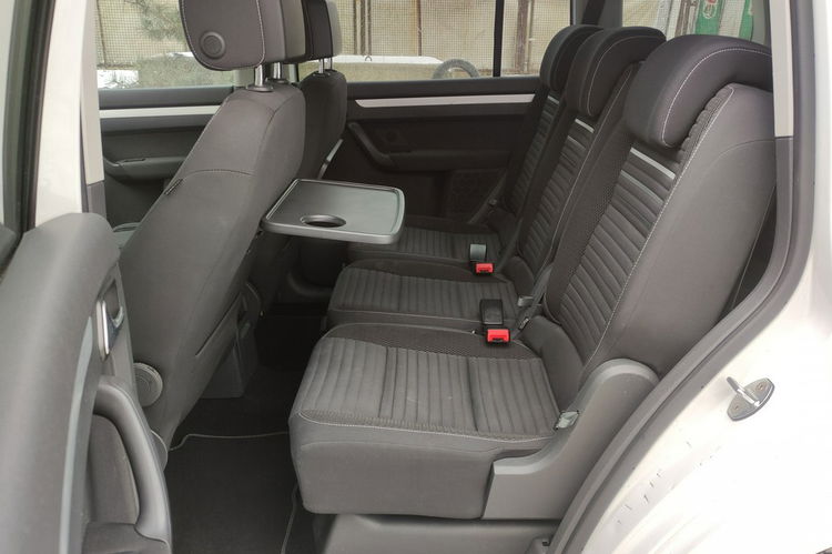 Volkswagen Touran 1.4 TSI 140KM 7-osobowy dobra wersja zdjęcie 17