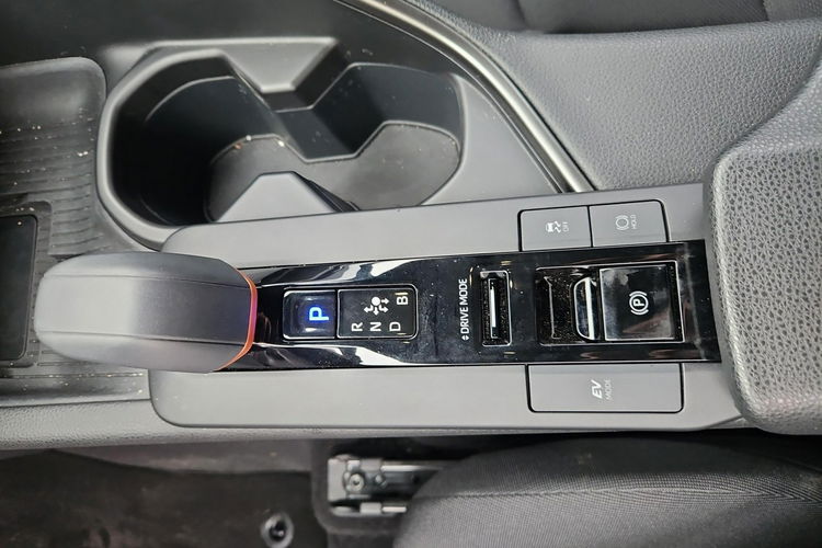 Toyota C-HR 2.0 HSD 196KM STYLE, salon Polska, gwarancja zdjęcie 17