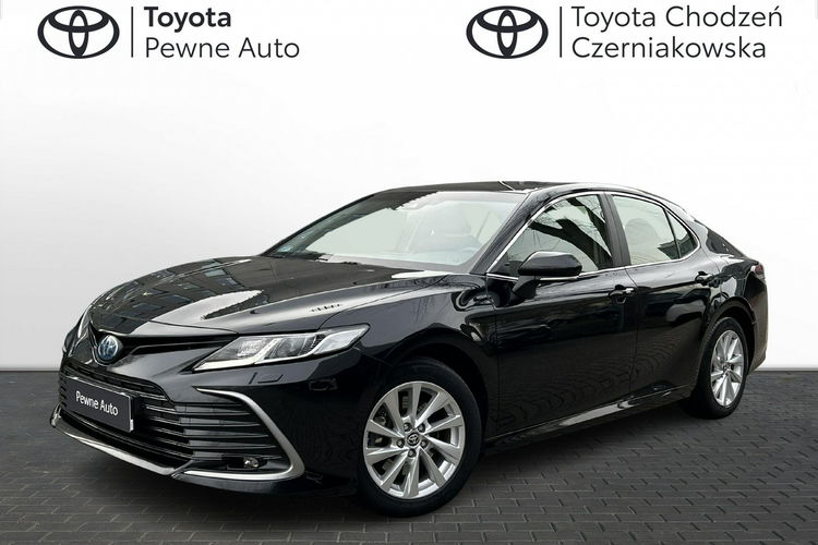 Toyota Camry 2.5 HSD 218KM COMFORT, salon Polska, gwarancja, FV23% zdjęcie 1