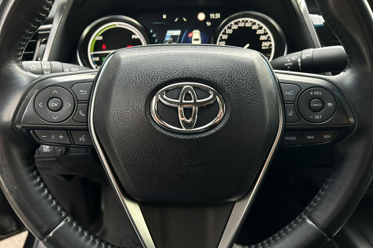 Toyota Camry 2.5 HSD 218KM COMFORT, salon Polska, gwarancja, FV23% zdjęcie 11