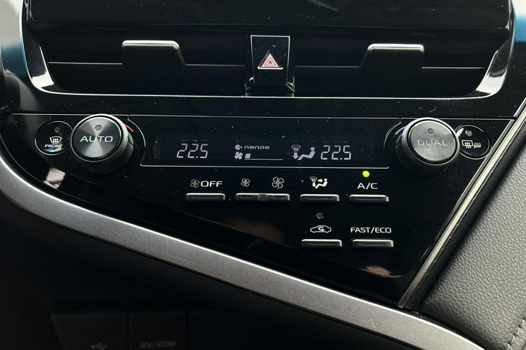 Toyota Camry 2.5 HSD 218KM COMFORT, salon Polska, gwarancja, FV23% zdjęcie 14