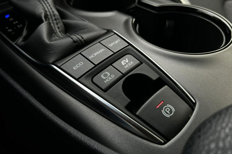 Toyota Camry 2.5 HSD 218KM COMFORT, salon Polska, gwarancja, FV23% zdjęcie 17