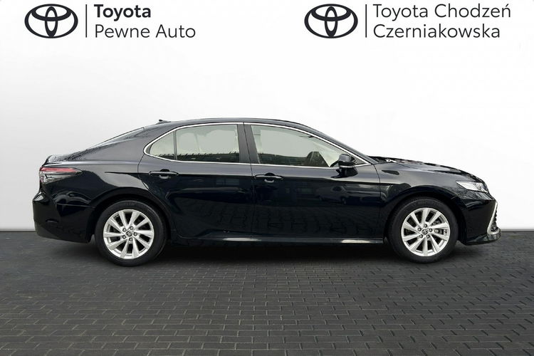 Toyota Camry 2.5 HSD 218KM COMFORT, salon Polska, gwarancja, FV23% zdjęcie 6