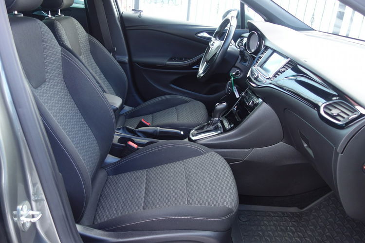 Astra Opel Astra K 2017 1.4 benzyna 150 km automat ksenon grzane fotele zdjęcie 15