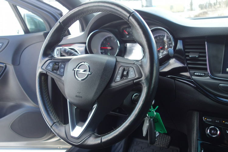 Astra Opel Astra K 2017 1.4 benzyna 150 km automat ksenon grzane fotele zdjęcie 29