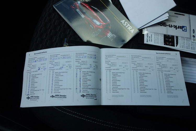 Astra Opel Astra K 2017 1.4 benzyna 150 km automat ksenon grzane fotele zdjęcie 32