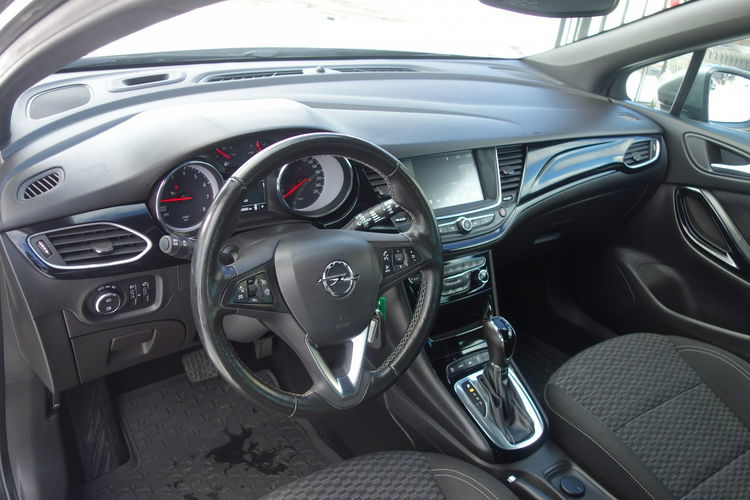 Astra Opel Astra K 2017 1.4 benzyna 150 km automat ksenon grzane fotele zdjęcie 8