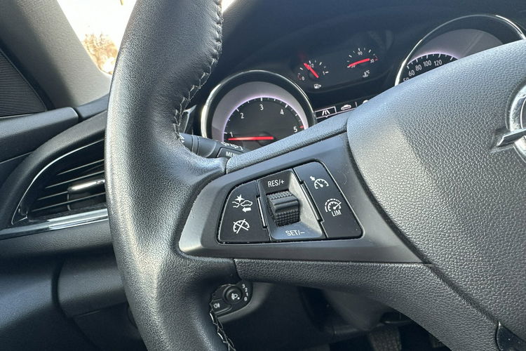 Opel Insignia Salon Polska Poleasingowy I właściciel Serwis ASO VAT 23% Bezwypadkowy zdjęcie 11