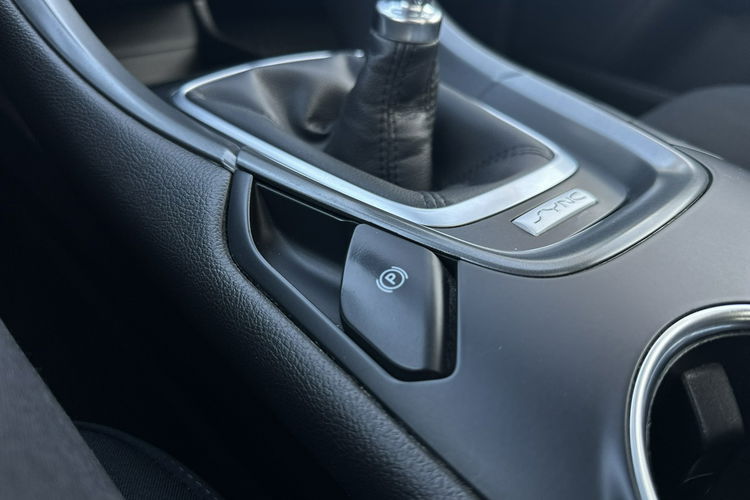 Ford Mondeo Salon Polska Poleasingowy I właściciel Serwis ASO VAT 23% Bezwypadkowy zdjęcie 21