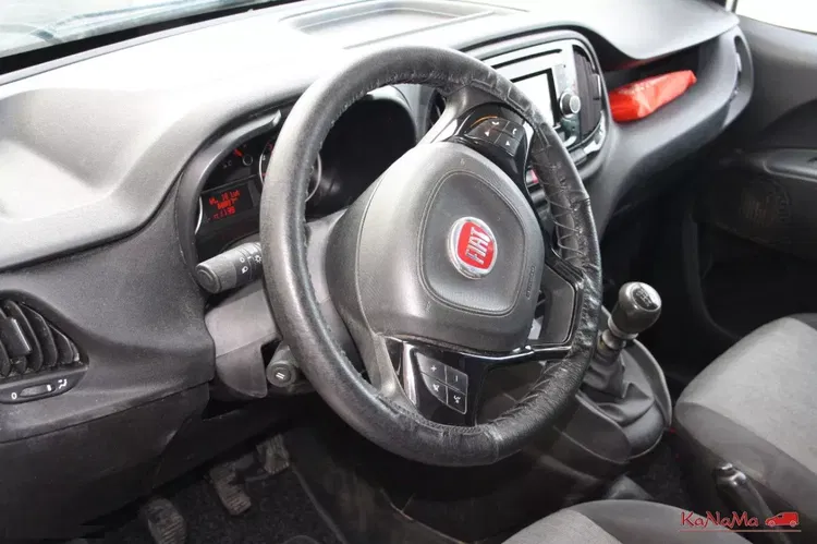 Fiat Doblo zdjęcie 13