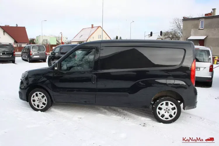 Fiat Doblo zdjęcie 22