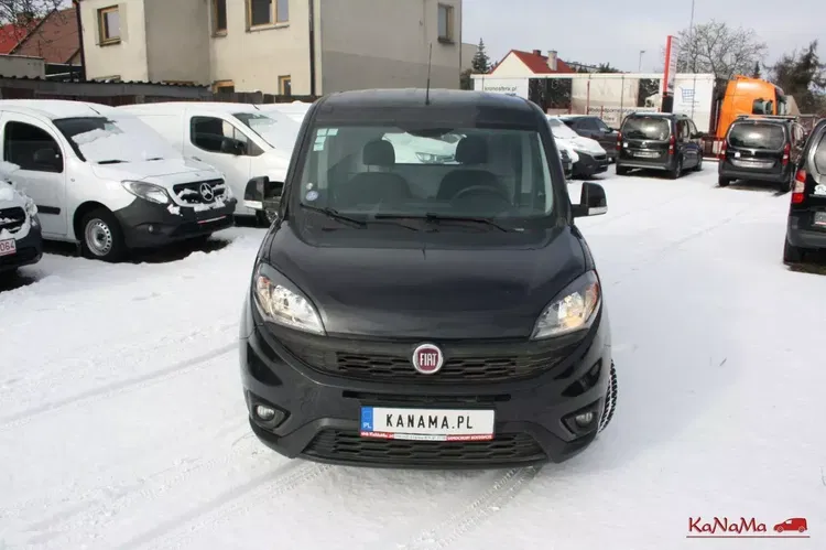 Fiat Doblo zdjęcie 8