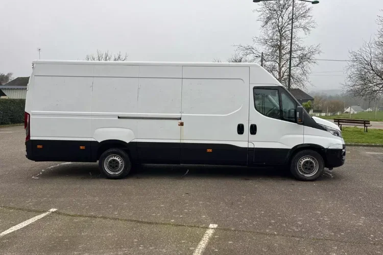 Iveco Daily zdjęcie 3