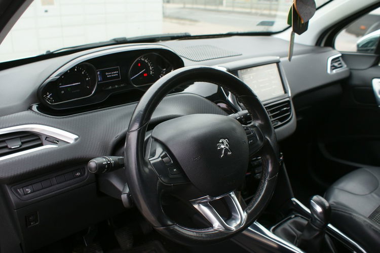 Peugeot 2008 zdjęcie 11