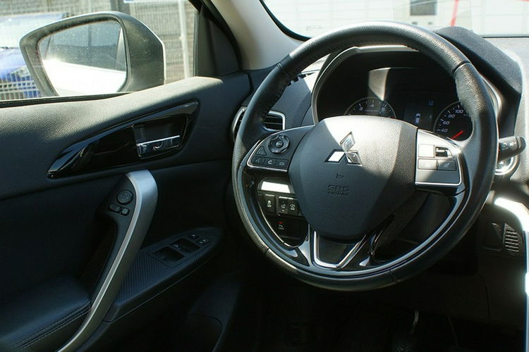 Mitsubishi Eclipse Cross zdjęcie 12