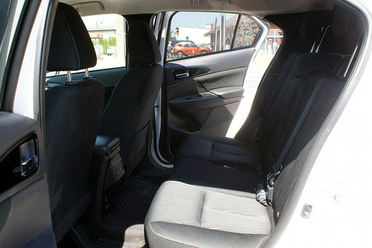 Mitsubishi Eclipse Cross zdjęcie 16