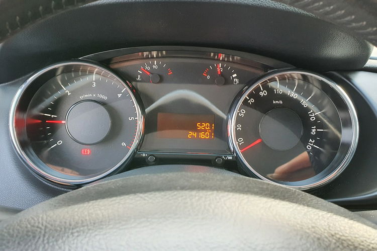 Peugeot 3008 1.6 BlueHDI 120KM # NAVI # Parktronic # Kamera # Panorama # Super Stan zdjęcie 18