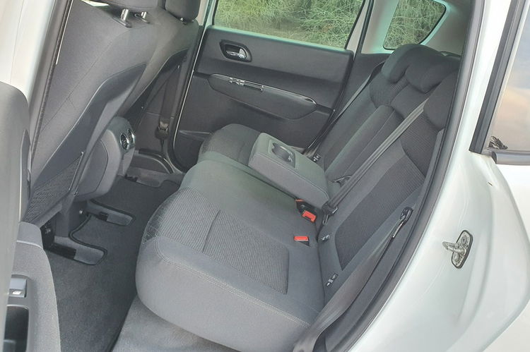 Peugeot 3008 1.6 BlueHDI 120KM # NAVI # Parktronic # Kamera # Panorama # Super Stan zdjęcie 8