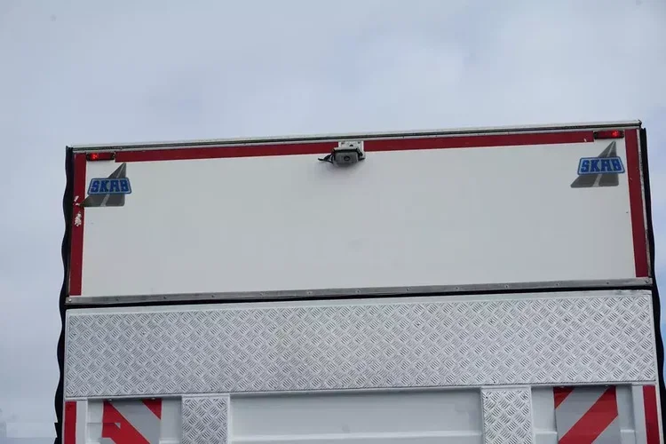 MAN TGM / 18.290 / EURO 6 / CHŁODNIA+ WINDA / 18 PALET / OTWIERANY BOK zdjęcie 38