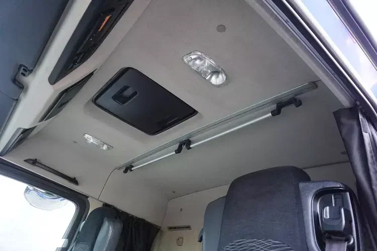 Mercedes ACTROS / 2543 / ACC / E 6 / PEŁNY ADR / PLATFORMA / ZAWIESIE POD WÓZEK zdjęcie 17